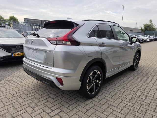 Mitsubishi ECLIPSE Cross Executive | Stoelverwarming | 360º Camera | Navigatie |