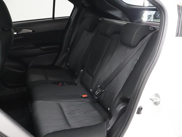 Mitsubishi ECLIPSE Cross 1.5 DI-T First Edition | 360 Camera | DAB | Stoelverwarming | Cruise Control | Climate Control | HUD | Rijhulp-systeem | Dodehoek detectie | Navigatie via Carplay |