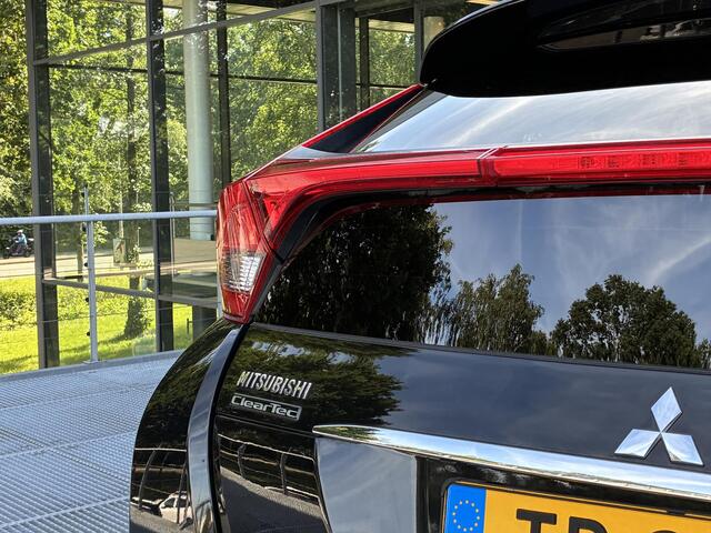 Mitsubishi ECLIPSE Cross 1.5 DI-T Instyle Automaat 163PK | Panoramadak | Leder | Adaptieve Cruise Control | Carplay | Dealeronderhouden