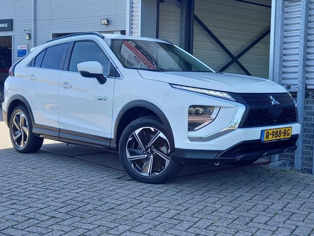 Mitsubishi ECLIPSE Cross 2.4 PHEV Instyle - CAMERA - TREKHAAK - CARPLAY / ANDROID - CLIMA - CRUISE