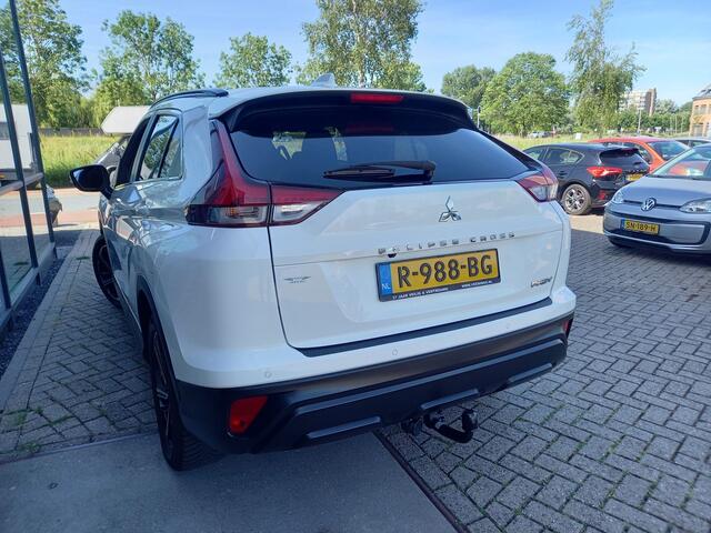 Mitsubishi ECLIPSE Cross 2.4 PHEV Instyle - CAMERA - TREKHAAK - CARPLAY / ANDROID - CLIMA - CRUISE