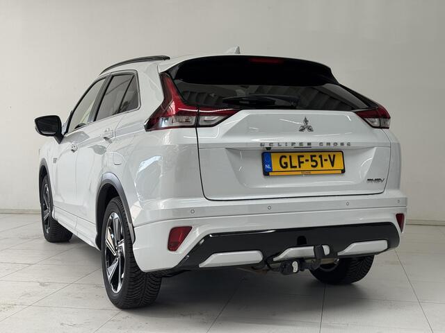 Mitsubishi ECLIPSE Cross 2.4 PHEV Executive | 360° Camera | Stoelverwarming | Trekhaak | Navigatie |