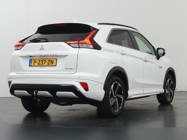 Mitsubishi ECLIPSE Cross 2.4 PHEV Executive | Navigatie | Parkeercamera 360° | Climate Control | Cruise Control Adaptief |
