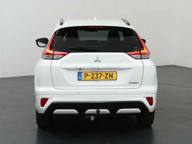 Mitsubishi ECLIPSE Cross 2.4 PHEV Executive | Navigatie | Parkeercamera 360° | Climate Control | Cruise Control Adaptief |