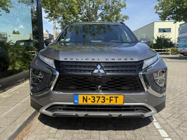 Mitsubishi ECLIPSE Cross 2.4 PHEV First Edition