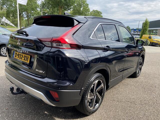 Mitsubishi ECLIPSE Cross 2.4i PHEV Intense+ | Trekhaak | Navigatie op Android&Apple