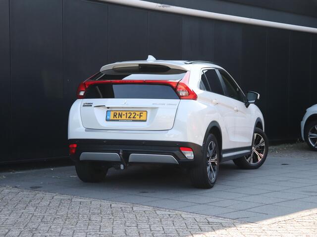 Mitsubishi ECLIPSE Cross 1.5 DI-T First Edition | TREKHAAK | HEAD-UP | STOELVERW. | 360° CAMERA | CRUISE |