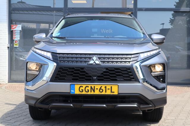 Mitsubishi ECLIPSE Cross 2.4 PHEV Intense All Seasons | Carplay