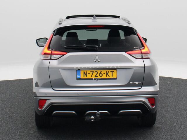 Mitsubishi ECLIPSE Cross 2.4 PHEV Prestige | Stoelverwarming | Camera | Panoramadak | Climatronic | Navigatie | CarPlay | 19 inch | 86.363 Km !!