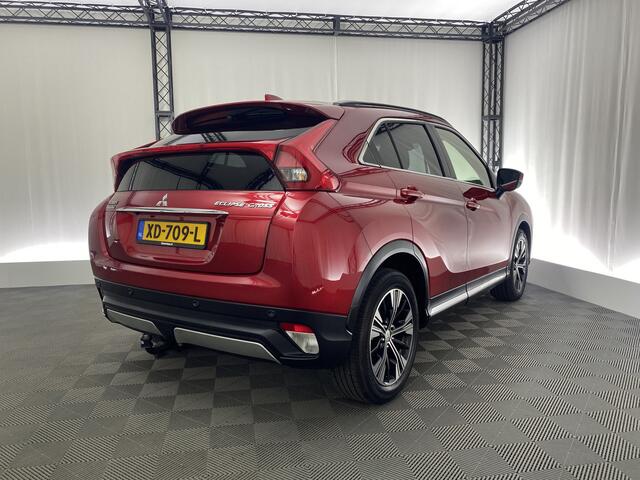 Mitsubishi ECLIPSE Cross 1.5 DI-T Instyle Automaat | Pano-Dak | CarPlay | Trekhaak | Dodehoek Det. | 360' Camera | Elek. Stoel |