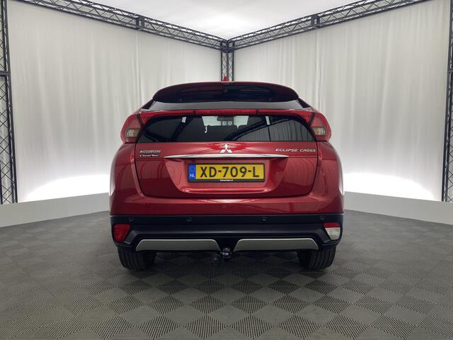 Mitsubishi ECLIPSE Cross 1.5 DI-T Instyle Automaat | Pano-Dak | CarPlay | Trekhaak | Dodehoek Det. | 360' Camera | Elek. Stoel |