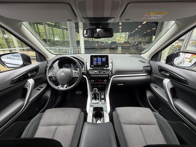 Mitsubishi ECLIPSE Cross 2.4 PHEV Intense | Trekhaak | Dealeronderhouden | FABRIEKSGARANTIE TOT 05-2030!
