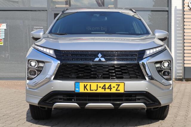 Mitsubishi ECLIPSE Cross 2.4 PHEV Executive | AdaptiveCruise | Standkachel | All Seasons