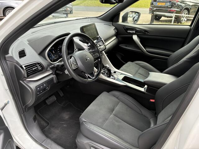 Mitsubishi ECLIPSE Cross 2.4 PHEV Intense+ Camera | Apple Carplay & Android Auto | Sensoren V+A