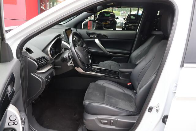 Mitsubishi ECLIPSE Cross 2.4 PHEV Executive | ACC | Camera | Winter Pakket | Trekhaak | Origineel NL |