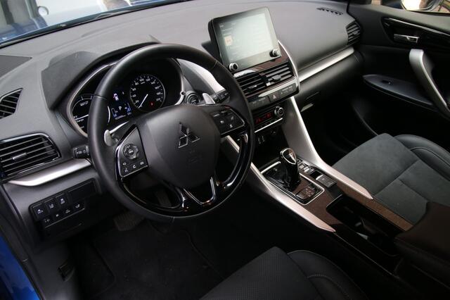 Mitsubishi ECLIPSE Cross SUV Plus Select Hybrid 4WD
