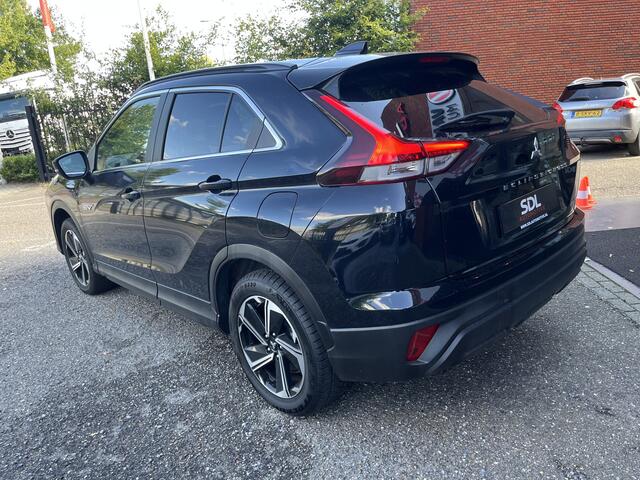 Mitsubishi ECLIPSE Cross 2.4 PHEV Intense // KEYLESS // CAMERA // CRUISE // APPLE-ANDROID AUTO // STOELVERWARMING //