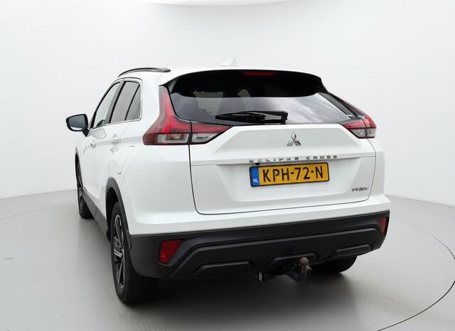 Mitsubishi ECLIPSE Cross 2.4 PHEV First Edition