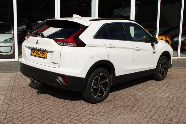 Mitsubishi ECLIPSE Cross 2.4 PHEV Intense