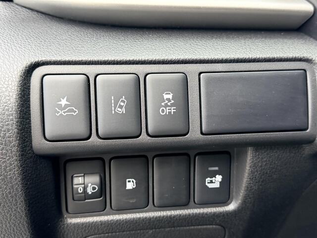 Mitsubishi ECLIPSE Cross 2.4 PHEV Intense+ Apple carplay / Android Auto