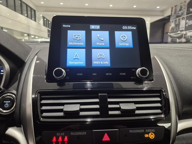 Mitsubishi ECLIPSE Cross 2.4 PHEV Intense+ | Trekhaak | Stoelverwarming | Navigatie | Climate Control |