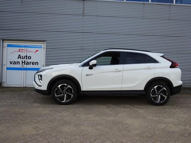 Mitsubishi ECLIPSE Cross 2.4 PHEV AFN TREKHAAK CAMERA CARPLAY SOH 98%