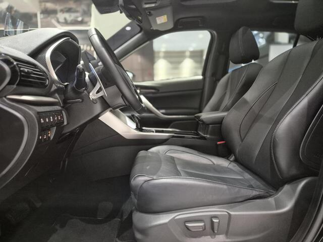 Mitsubishi ECLIPSE Cross 2.4 PHEV Instyle | Trekhaak | Panoramadak | Leder | Adaptive Cruise Control |
