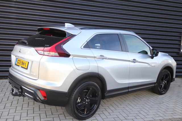 Mitsubishi ECLIPSE Cross 2.4 PHEV Black Edition NL-Auto, Trekhaak, 1e eig, Dealer O.H.