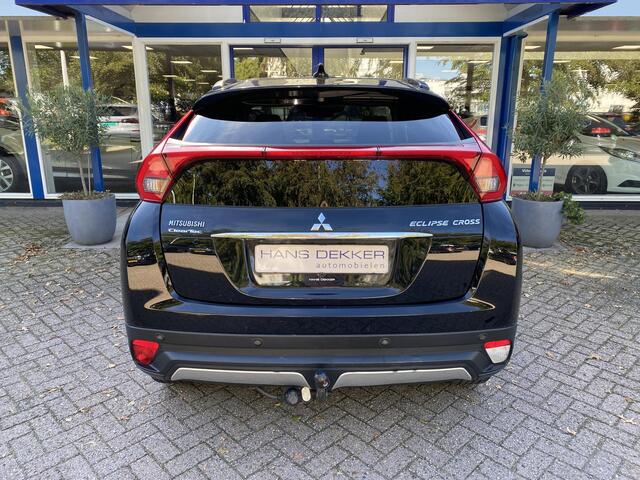 Mitsubishi ECLIPSE Cross 1.5 DI-T First Edition Stoelverwarming / Head-up / 360 Camera / Trekhaak /
