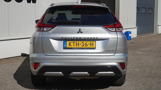 Mitsubishi ECLIPSE Cross 2.4 PHEV Panoramadak | SOH 99.2% | Elektr Verst. Stoelen | PDC V+A
