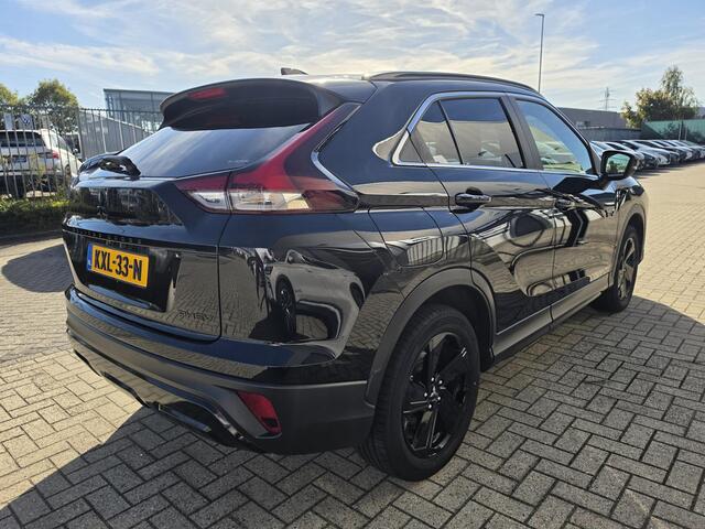 Mitsubishi ECLIPSE Cross 2.4 PHEV Black Edition | 360° Camera | Navigatie | Stoel en stuurverwarming |