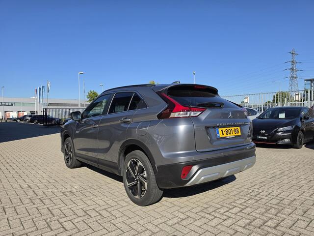Mitsubishi ECLIPSE Cross 2.4 PHEV Intense+ | Navigatie | Stoelverwarming | Camera |