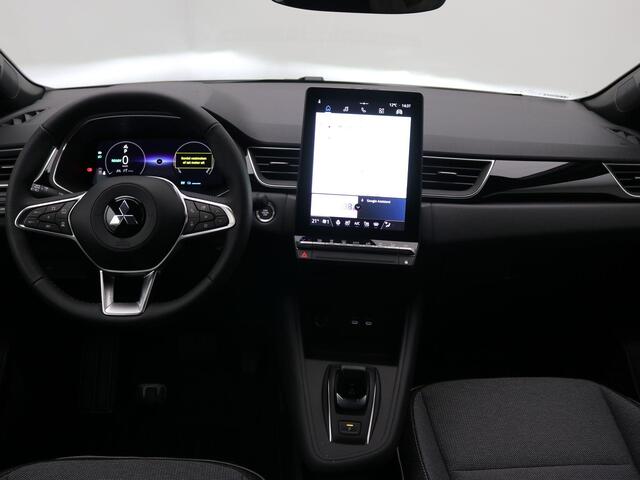 Mitsubishi GRANDIS 1.8 HEV First Edition / ¤ 2.000,- Voordeel op de Nieuwprijs / Prijs is rijklaar / 8 Jaar Fabrieksgarantie / Direct leverbaar / Stuurwiel en Stoelverwarming / Adaptieve Cruise / Verwarmde Vooruit / Keyless Entry & Start / Climate Control /