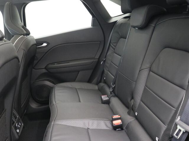 Mitsubishi GRANDIS 1.8 HEV Instyle / ¤ 2.000,- Voordeel op de Nieuwprijs / Prijs is rijklaar / Direct leverbaar / 8 jaar fabrieksgarantie / Elektrochromatisch glazen panoramadak / Google Assistent / Stuurwiel- en Stoelverwarming voor / Adaptieve Cruise Control / Verwarmde V