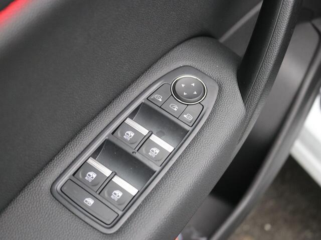 Mitsubishi GRANDIS 1.8 HEV Instyle AUTOMAAT / 8 jaar fabrieksgarantie / Elektrochromatisch glazen panoramadak / Google Assistent / Stuurwiel- en Stoelverwarming voor / Adaptieve Cruise Control / Verwarmde Voorruit / Climate Control / Keyless Entry & Start / Elektrisch Verst