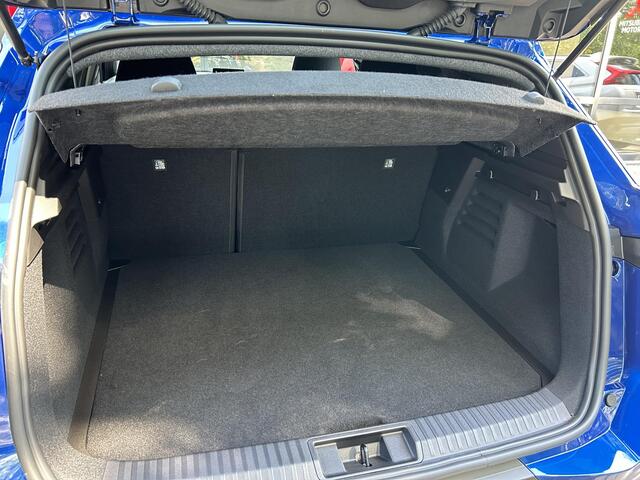Mitsubishi GRANDIS 1.8 HEV Intense | Demo | Achteruitrijcamera | Climate control |