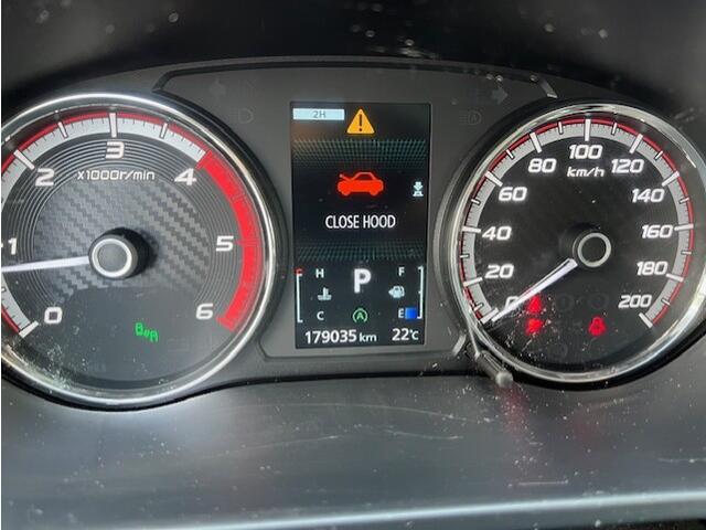 Mitsubishi L200 2.2 DI-D 110kw Double Cab Instyle 4WD AUTOM. KLIMA LEER EURO6