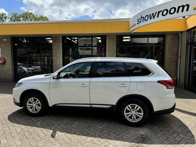 Mitsubishi OUTLANDER 2.0 Business Edition Climate Control