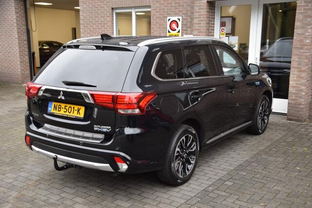 Mitsubishi OUTLANDER 2.0 PHEV PREMIUM