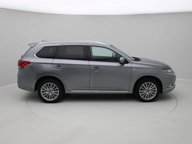 Mitsubishi OUTLANDER 2.4 PHEV Intense+ LEDER /SCHUIFDAK ETC. incl.btw.
