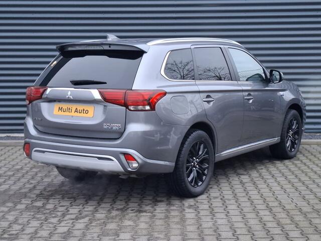 Mitsubishi OUTLANDER 2.4 Intense Plug in Hybrid 225pk PHEV | Alcantara Sportstoelen | Apple Carplay | Camera | Cruise Control | Climate Control | Stoelverwarming | DAB |