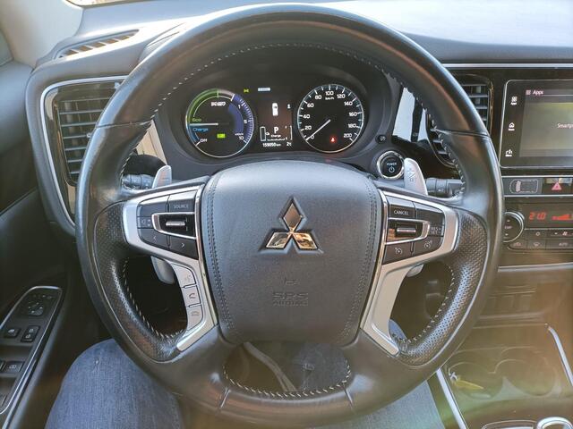 Mitsubishi OUTLANDER 2.4 PHEV Intense Camera Leer Stoelverw.
