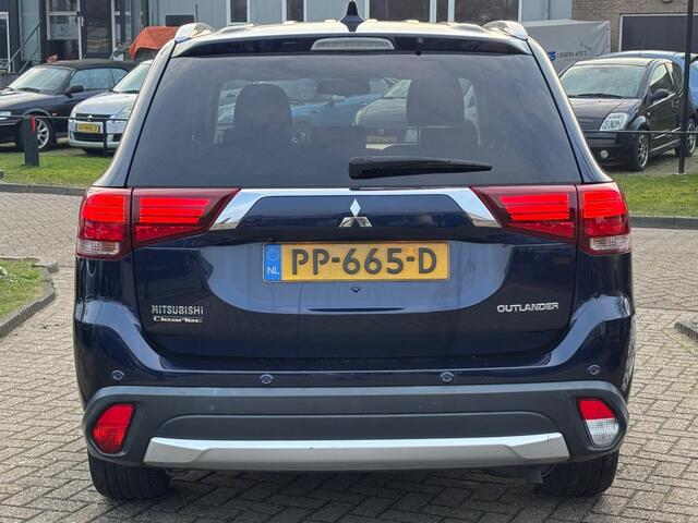 Mitsubishi OUTLANDER 2.0 Benzine Connect Pro Automaat 2017
