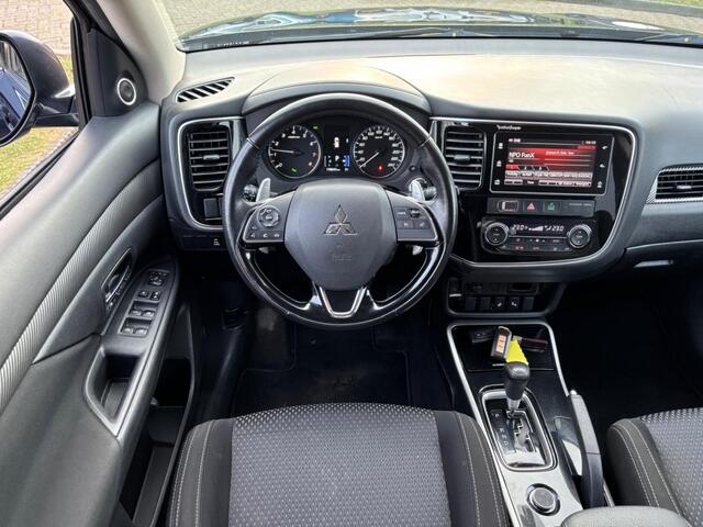 Mitsubishi OUTLANDER 2.0 Benzine Connect Pro Automaat 2017