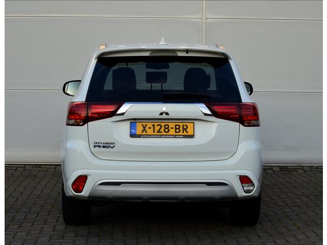 Mitsubishi OUTLANDER PHEV 2.4 INTENSE 4WD | PLUG IN HYBRID | V2G | MY2020 | FABRIEKGARANTIE TOT 30-06-2028* | ALL IN RIJKLAARPRIJS