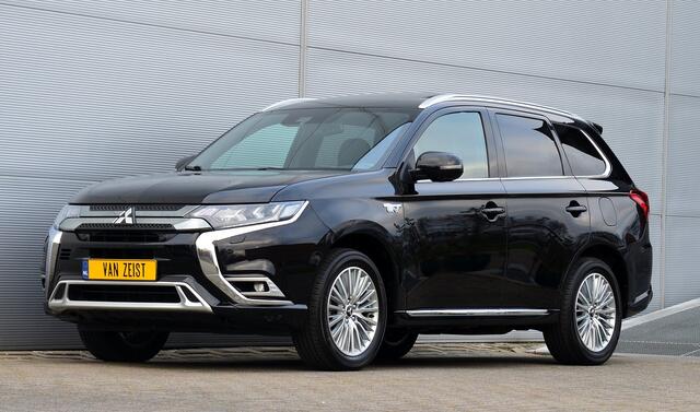 Mitsubishi OUTLANDER PHEV 2.4 INSTYLE 4WD | PLUG IN HYBRID | V2G | SCHUIFDAK | ADAPTIEF CRUISE | TREKHAAK 1500KG | FABRIEKGARANTIE TOT 03-08-2029* | ALL IN RIJKLAARPRIJS