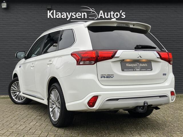 Mitsubishi OUTLANDER 2.4 PHEV 225 pk Intense+ 4WD AUT. | dealer onderhouden | navigatie | trekhaak | leder/alcantara | camera