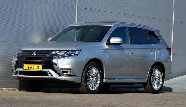 Mitsubishi OUTLANDER PHEV 2.4 INSTYLE 4WD | PLUG IN HYBRID | V2G | FULL OPTIONS | SCHUIDAK | ADAPTIEF CRUISE | FABRIEKGARANTIE TOT 11-11-2029* | ALL IN RIJKLAARPRIJS