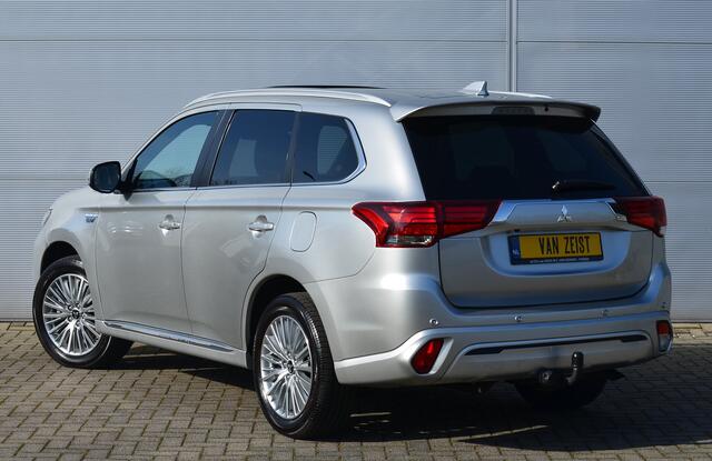 Mitsubishi OUTLANDER PHEV 2.4 INSTYLE 4WD | PLUG IN HYBRID | V2G | FULL OPTIONS | SCHUIDAK | ADAPTIEF CRUISE | FABRIEKGARANTIE TOT 11-11-2029* | ALL IN RIJKLAARPRIJS