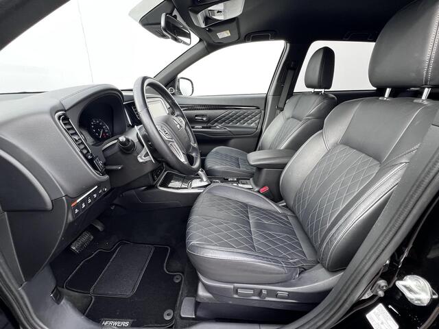 Mitsubishi OUTLANDER 2.4 PHEV Instyle Automaat / Trekgewicht 1.500 kg / Adaptief CC / Navigatie via Apple Carplay Android / Stuur- en stoelverwarming / Camera 360° / Winterbandenset meerprijs ¤ 599 /